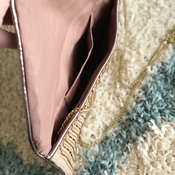 EMBELLISHED GOLD CLUTCH - Picture 6 of 6